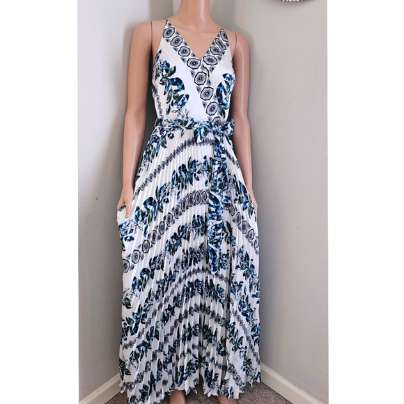 White House Black Market Dresses & Skirts - WHBM White Blue Paisley Adjustable Strap Pleated Waist Tie Maxi Dress